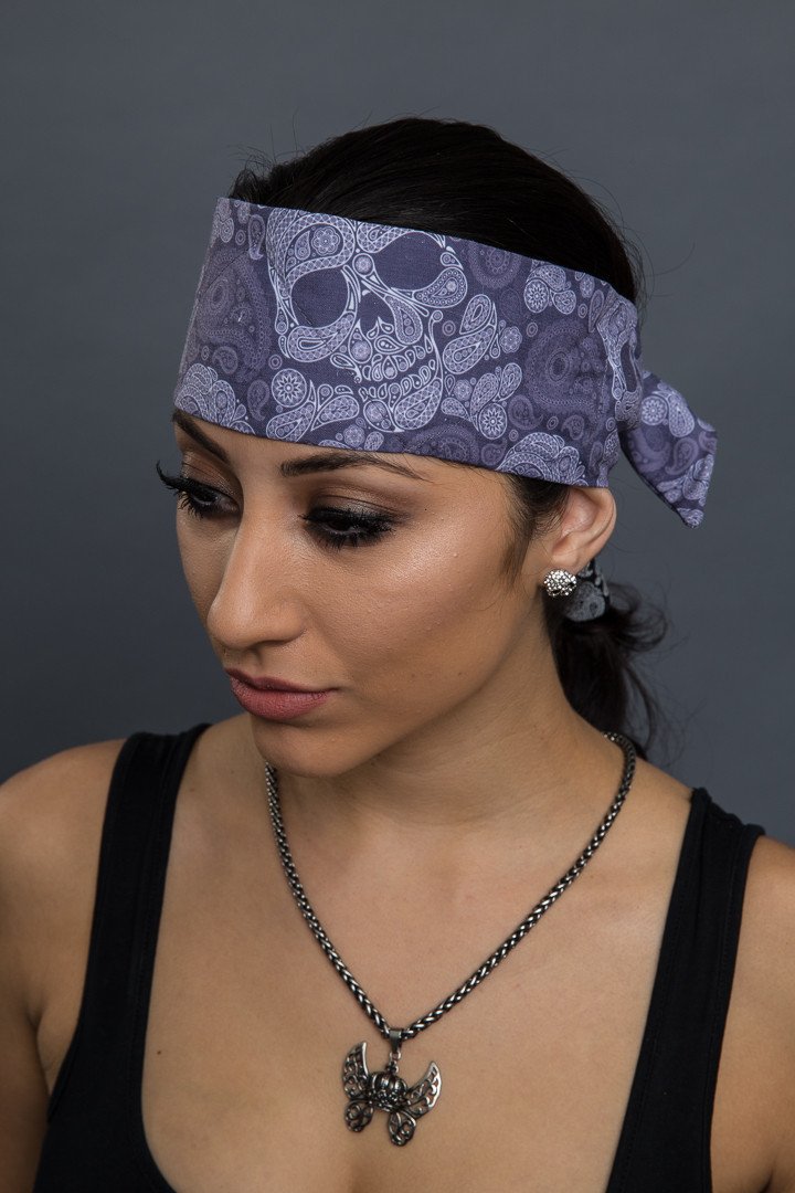Gray Paisley Skulls EZ Dana