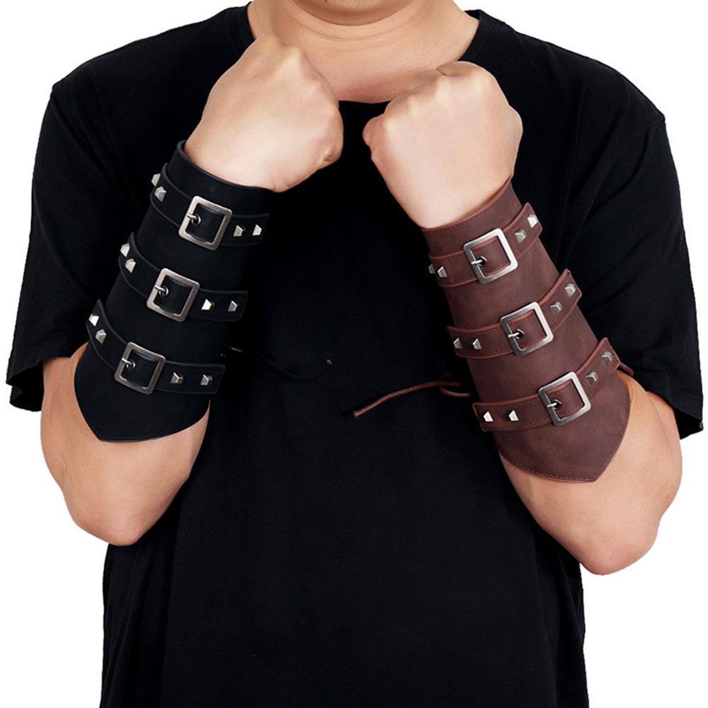 Men's Buckle Gauntlets